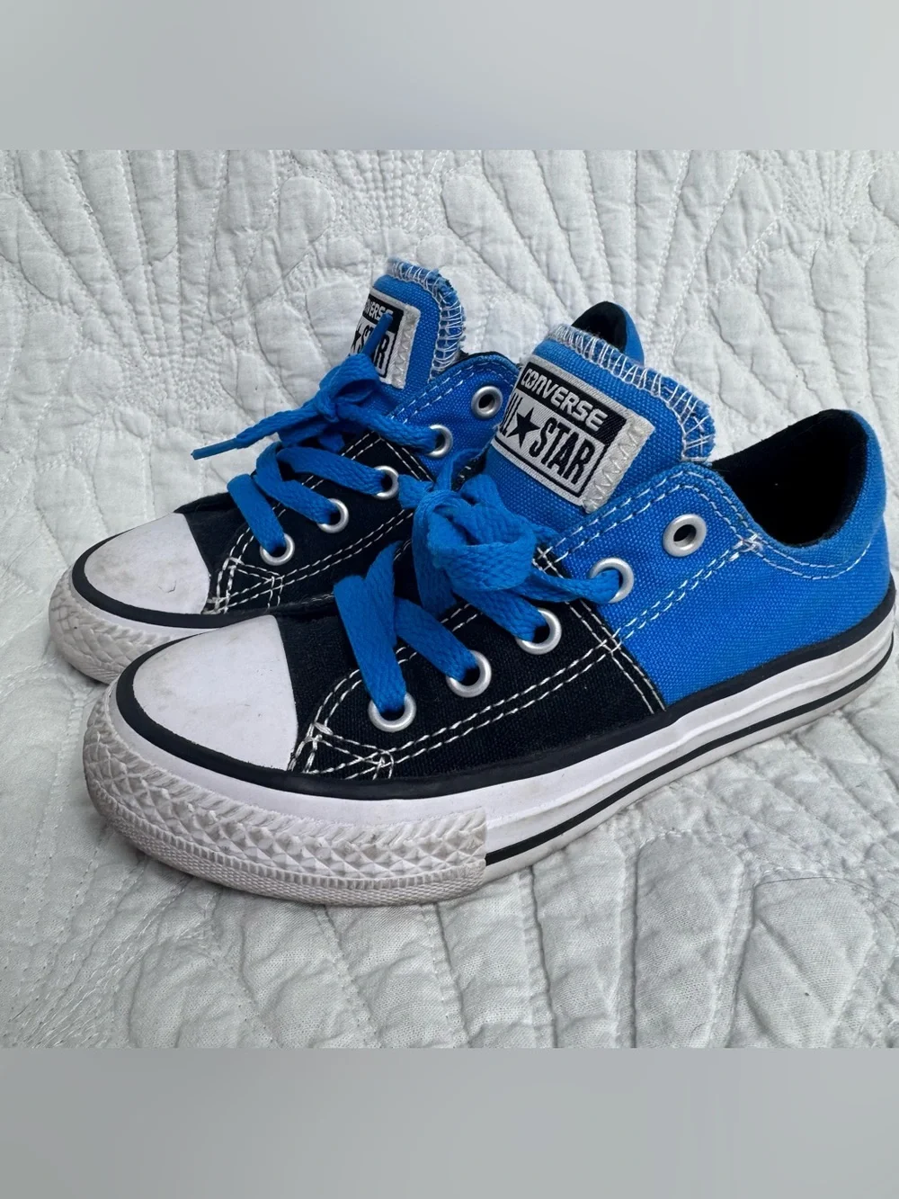 Converse Chuck Taylor All Star Low Top Blue & Black Slip On Sneakers Size 11